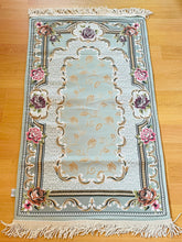 Load image into Gallery viewer, Luxury Silk Padded Prayer Mats with Embroidery
